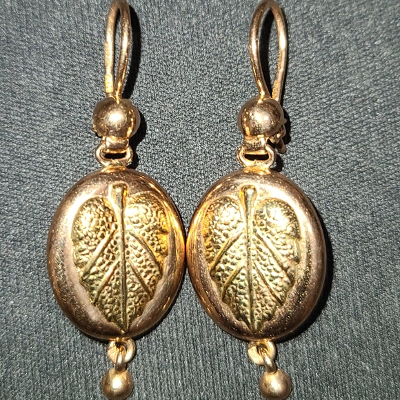 Leaves gold vintage russian earrings - Picture 7 of 16